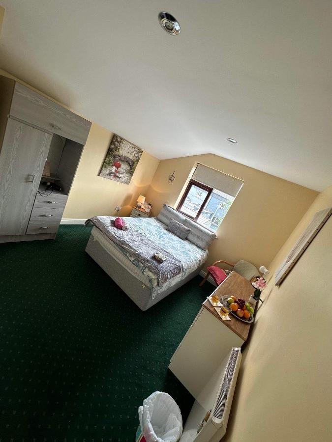 Edwards Cosy B&B Galway Exterior photo